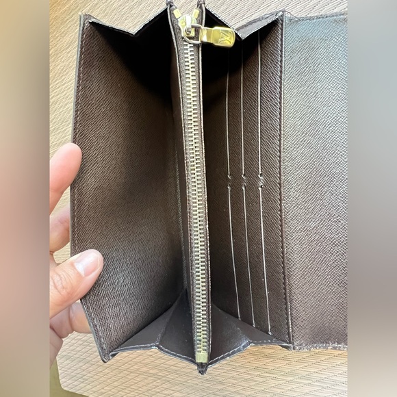 Authentic Damier Ebene Louis Vuitton Long Wallet #2 - Picture 3 of 16